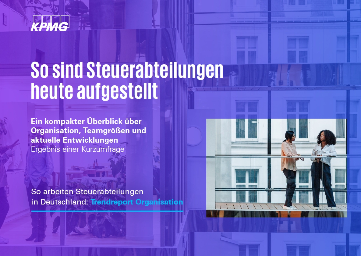 KPMG-Grafik zur Struktur moderner Steuerabteilungen mit Text zu Digitalisierung und Zusammenarbeit zweier Personen im Büro